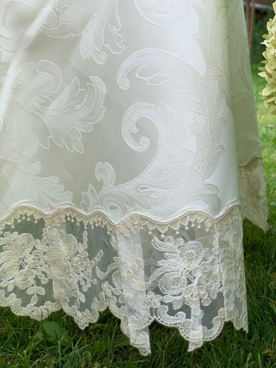 Скатерть круглая Palombella VALERIA GIOIELLO D.220x12