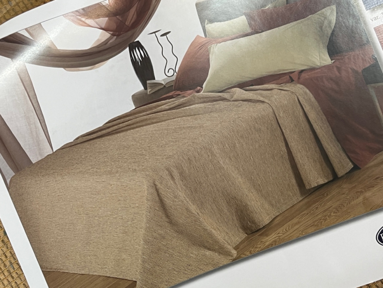 Покрывало Royal Cover OSTUNI 240x260 miele