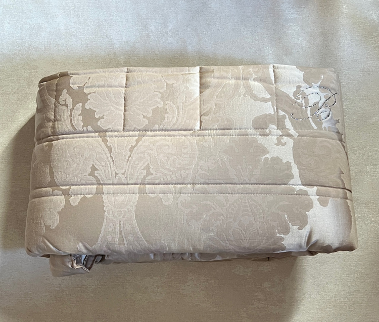 Покрывало Blumarine SHEFFILD 270х270 cera