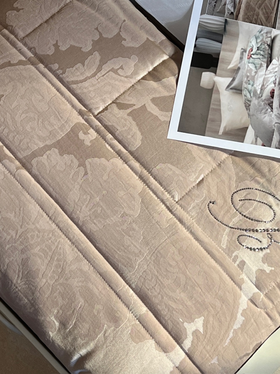 Покрывало Blumarine SHEFFILD 270х270 cera