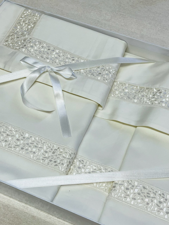 Постельное белье Emozioni DOUBLE 220x200 avorio/white Постельное белье Emozioni DOUBLE 220x200 avorio/white