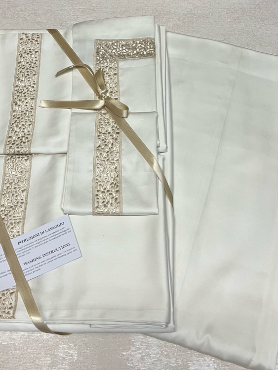 Постельное белье Emozioni DOUBLE 220x200 avorio/avorio Постельное белье Emozioni DOUBLE 220x200 avorio/avorio