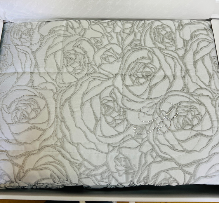 Покрывало Blumarine DALIDA 270х270 tortora Покрывало Blumarine DALIDA 270х270 tortora