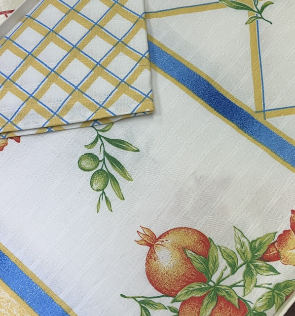 Скатерть с салфетками Vallesusa 150x180 +6 cалфеток