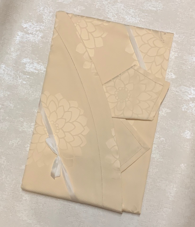 Круглая скатерть с салфетками Gamba 9822 Д.300 см